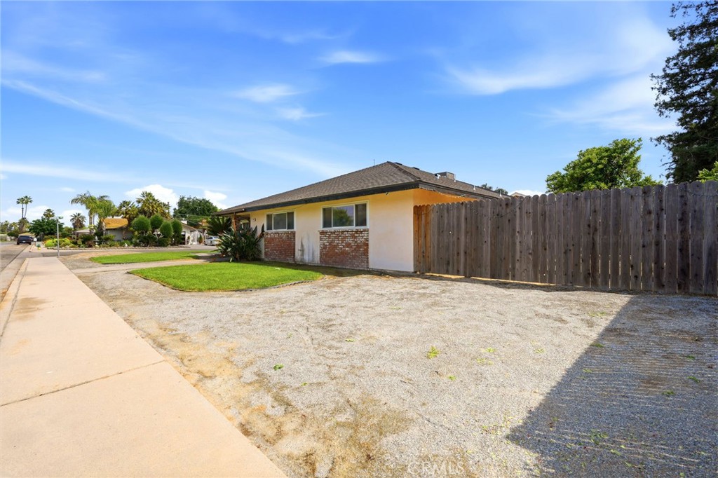 153 Bonita Ave