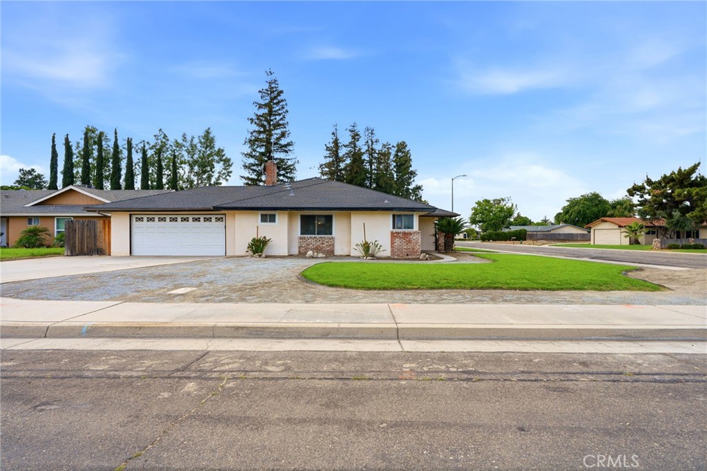 153 Bonita Ave