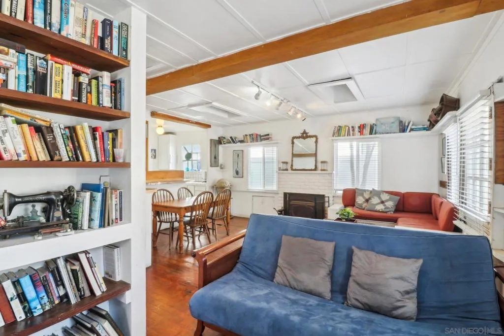 San Diego, California 92109, United States, 2 Bedrooms Bedrooms, ,1 BathroomBathrooms,Residential,Active,232625