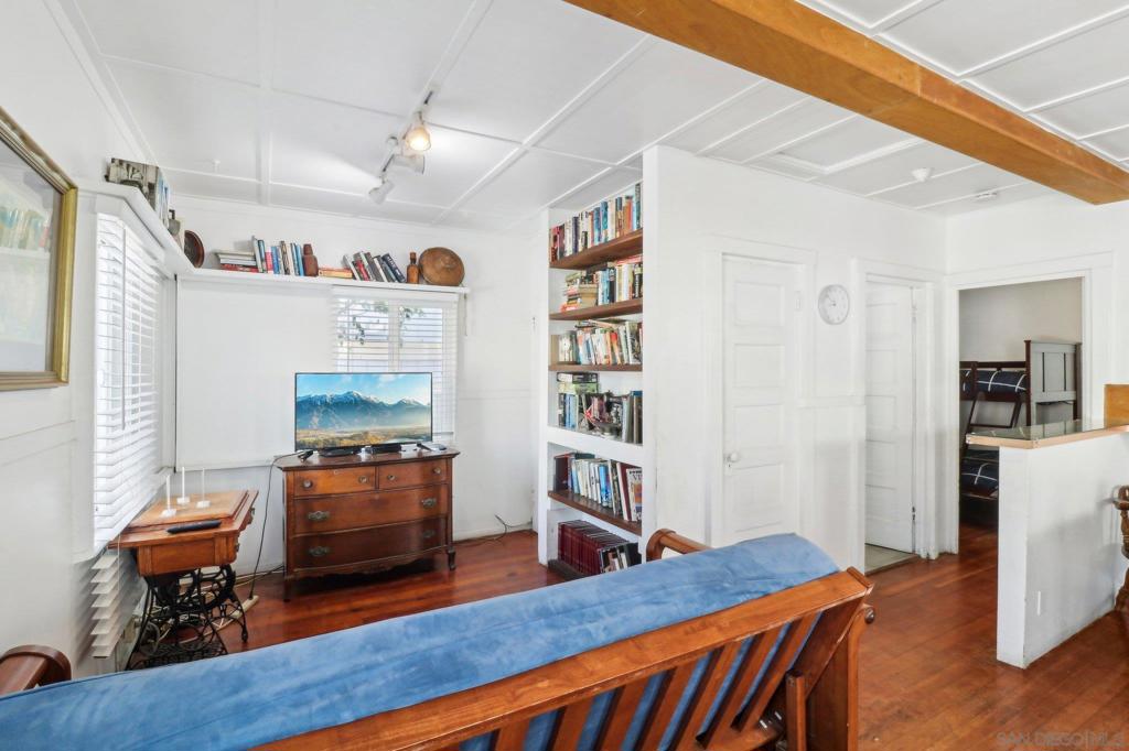 Mission Beach - Residential