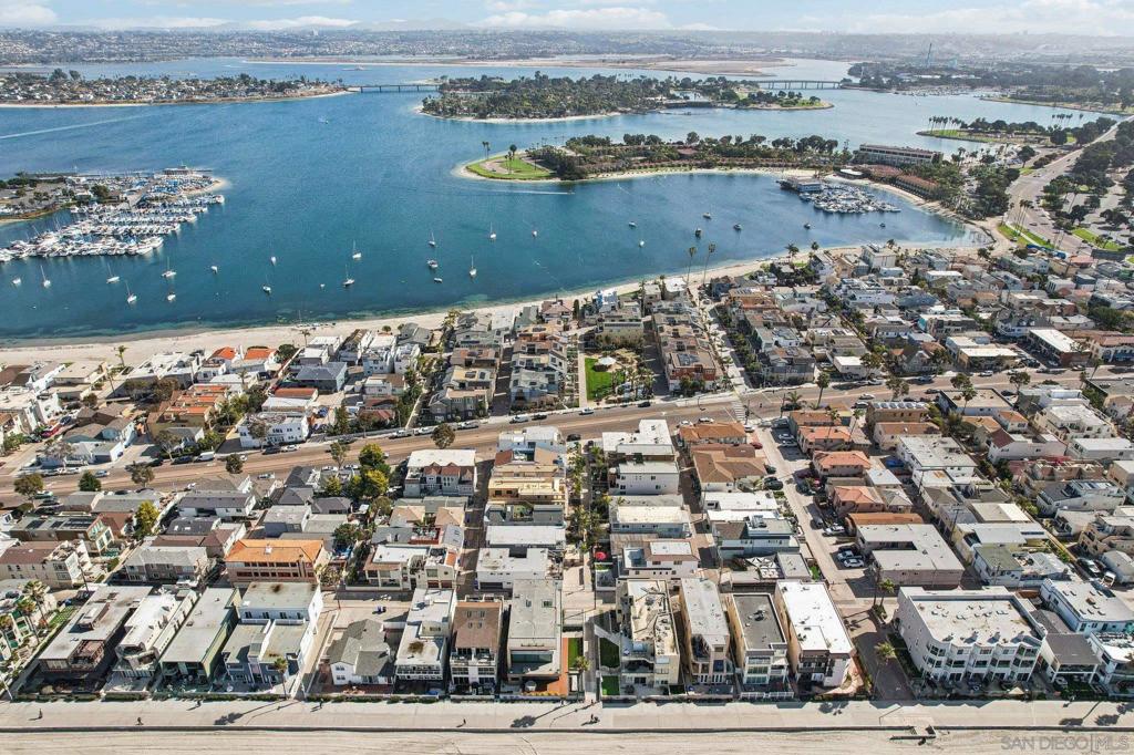 Mission Beach - Residential