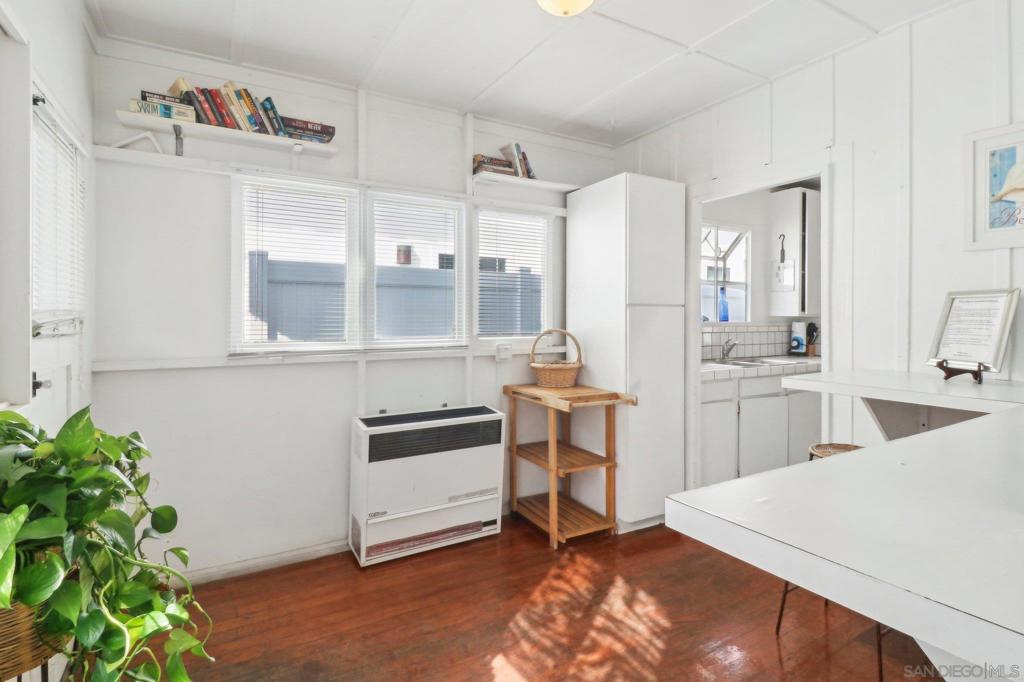 Mission Beach - Residential