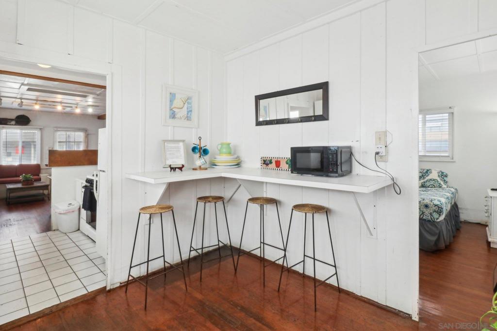 Mission Beach - Residential