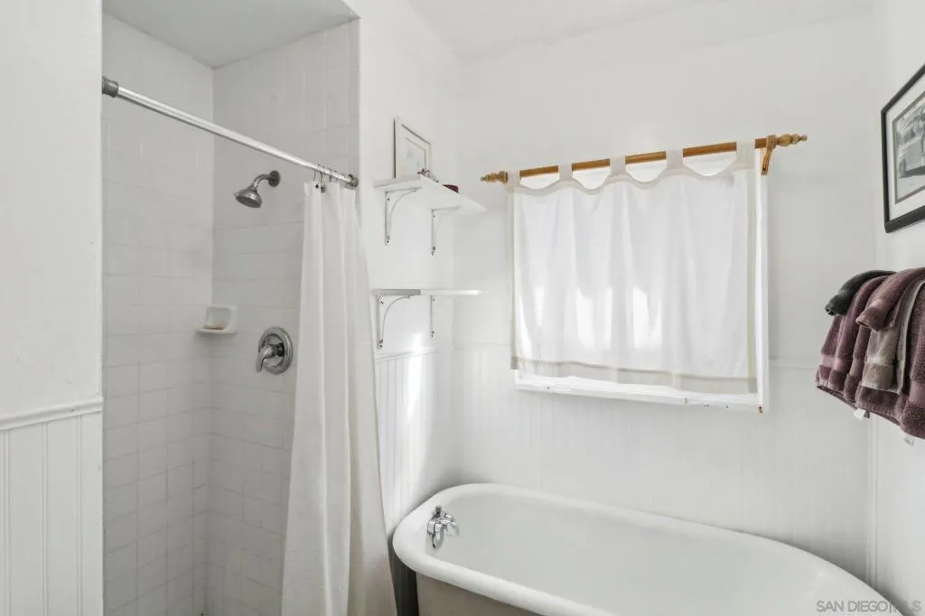 San Diego, California 92109, United States, 2 Bedrooms Bedrooms, ,1 BathroomBathrooms,Residential,Active,232625