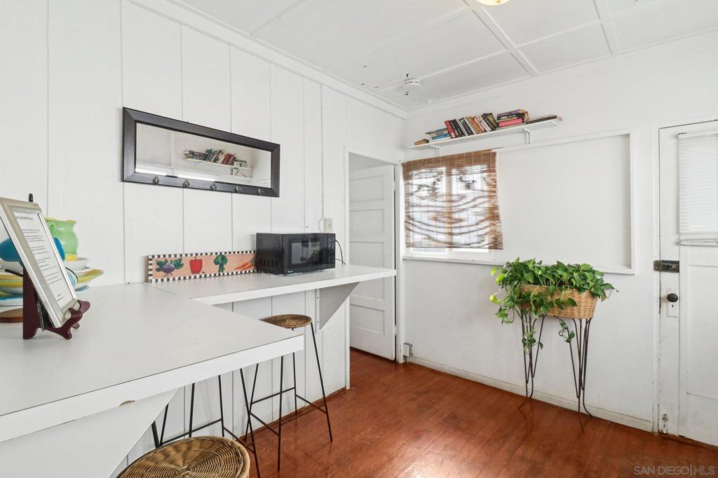 Mission Beach - Residential