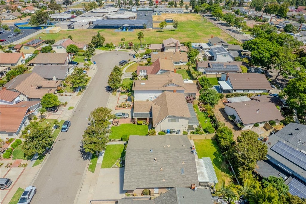18530 Newbrook Circle