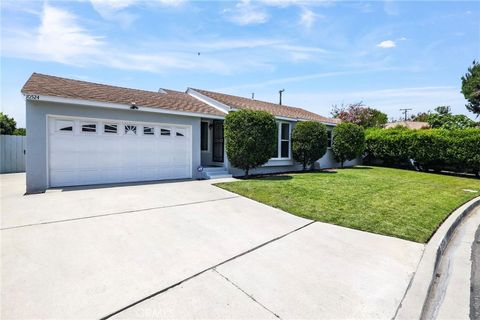 Photo of 10524 Flamingo Circle Cir, Whittier, CA 90606 (MLS # OC26096032)