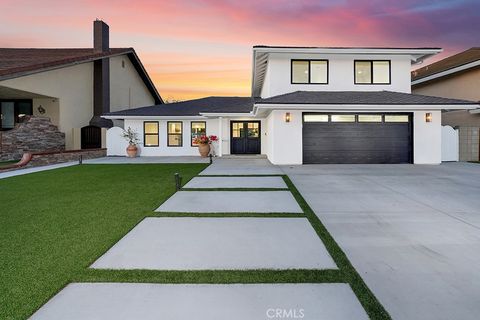 Photo of 10071 Birchwood Drive Dr, Huntington Beach, CA 92646 (MLS # NP26086933)