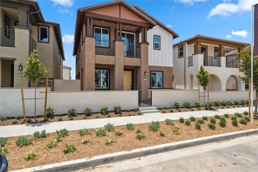 Irvine, California 92618, United States, 5 Bedrooms Bedrooms, ,4 BathroomsBathrooms,Residential,Active,139313