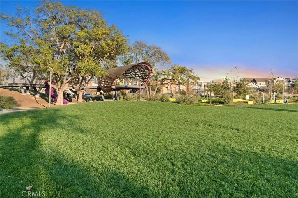 Irvine, California 92618, United States, 5 Bedrooms Bedrooms, ,4 BathroomsBathrooms,Residential,Active,139313