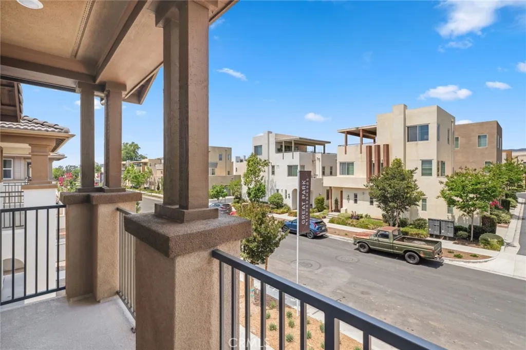 Irvine, California 92618, United States, 5 Bedrooms Bedrooms, ,4 BathroomsBathrooms,Residential,Active,139313