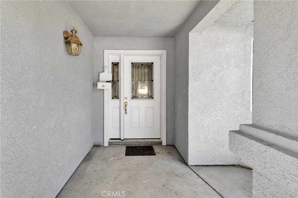 10325 Sheep Creek Rd