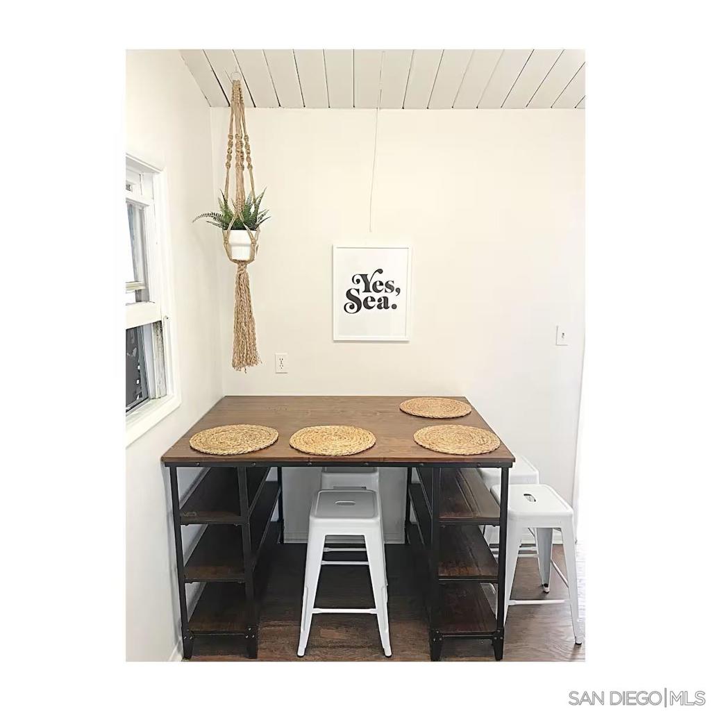 Encinitas - Residential Lease