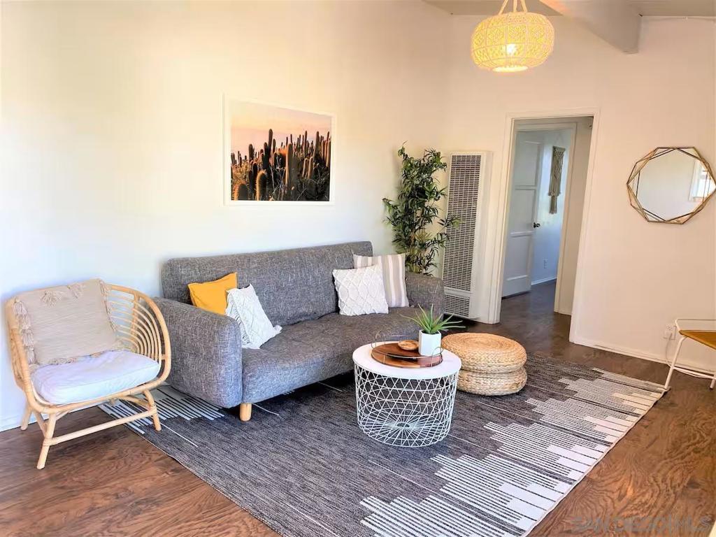 Encinitas - Residential Lease