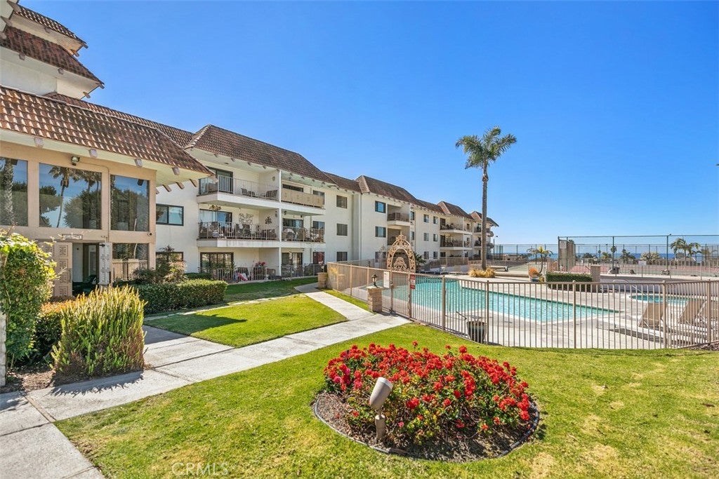 2501 S El Camino Real 217