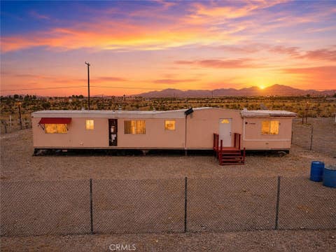 Photo of 22770 Sunflower Avenue, Oro Grande, CA 92368 (MLS # CV26184148)