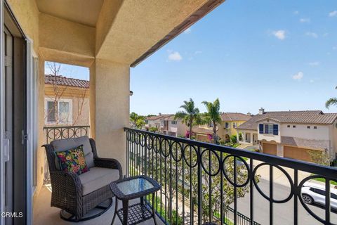 Tiny photo for 1315 Bayside Circle, Oxnard, CA 93035 (MLS # V1-36070)