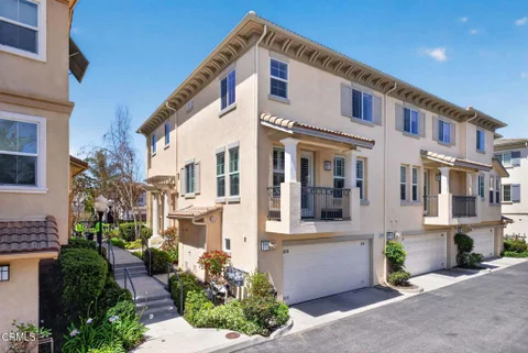 1315 Bayside Circle, Oxnard, CA 93035 - MLS#: V1-36070