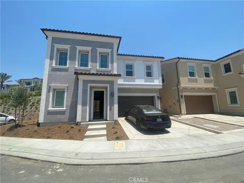 MLS: OC26130562