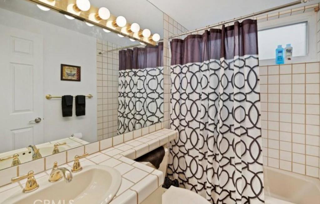 Not Applicable-1 - Residential Lease