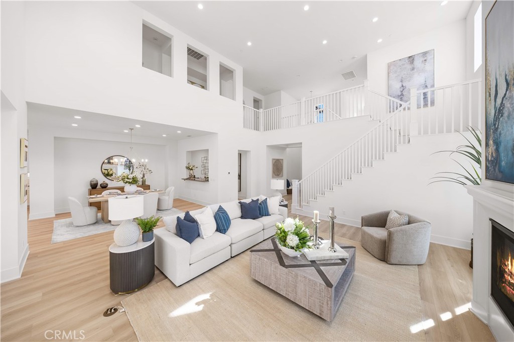 5767 Sunrise Ridge Lane