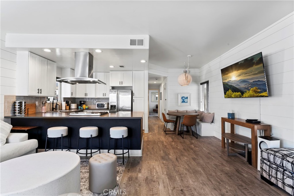 West Newport Beach (WSNB) - Residential