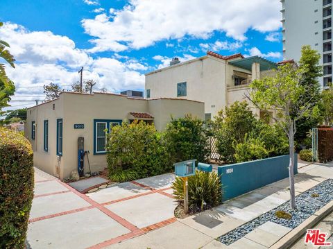Photo of 9010 Norma Place, West Hollywood, CA 90069 (MLS # 26662091)