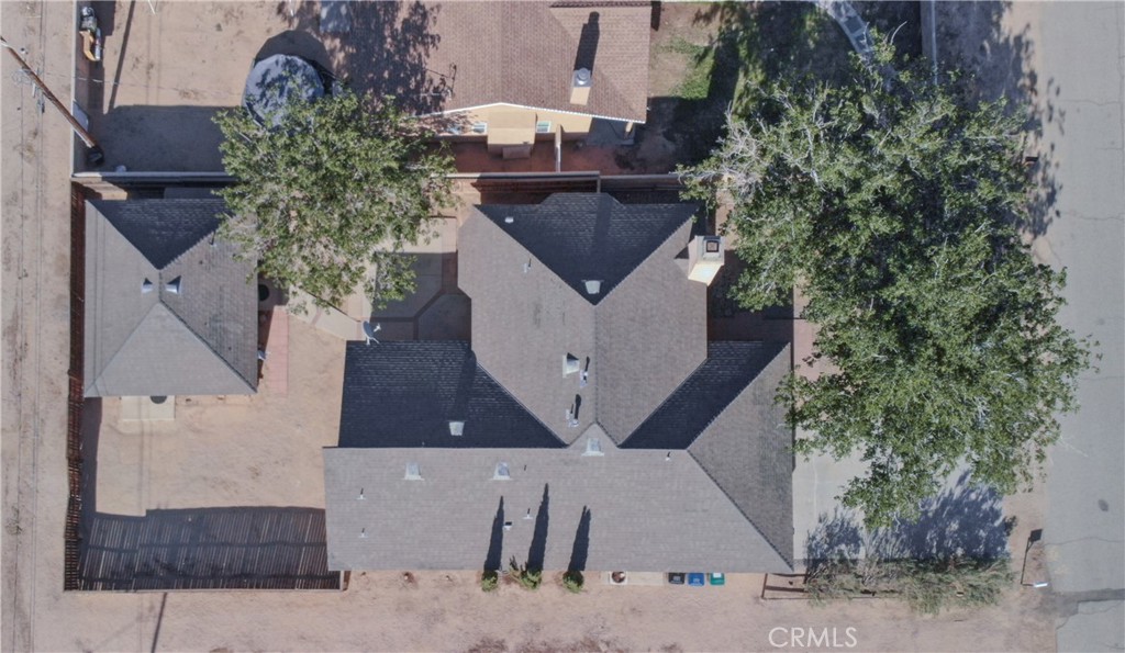 7113 Jimson Avenue