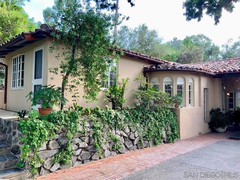 Photo of 5505 Codorniz (Gate House), Rancho Santa Fe, CA 92067 (MLS # 260013262SD)