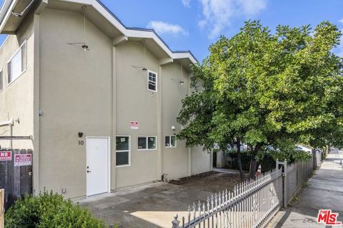 Photo of 2448 Boulder Street #10, Los Angeles, CA 90033 (MLS # 25628415)