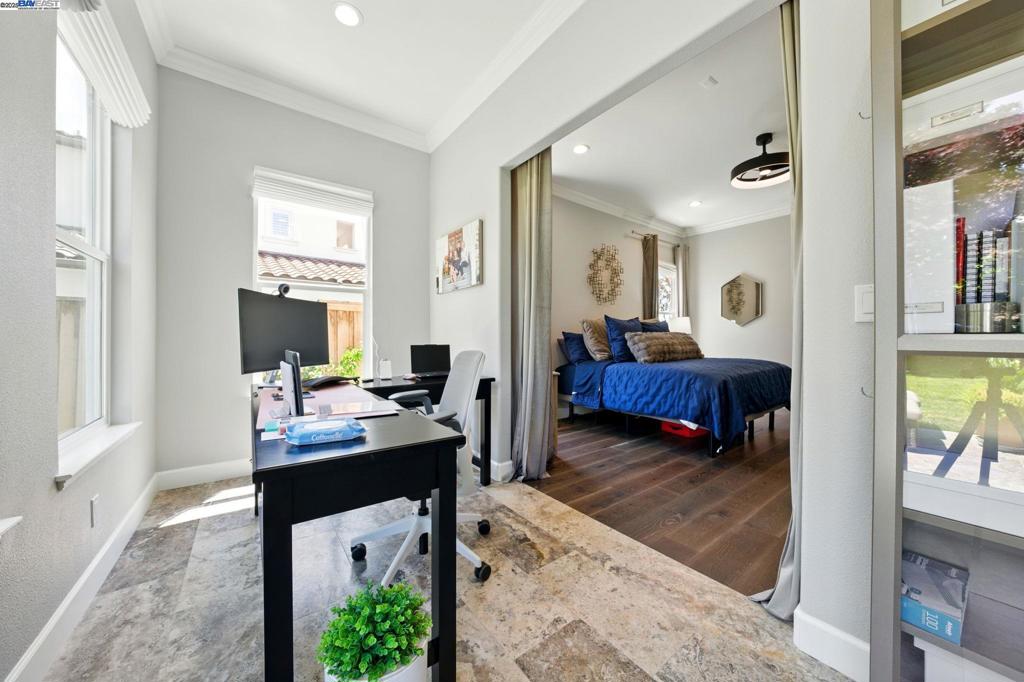 BRIDGES - Residential