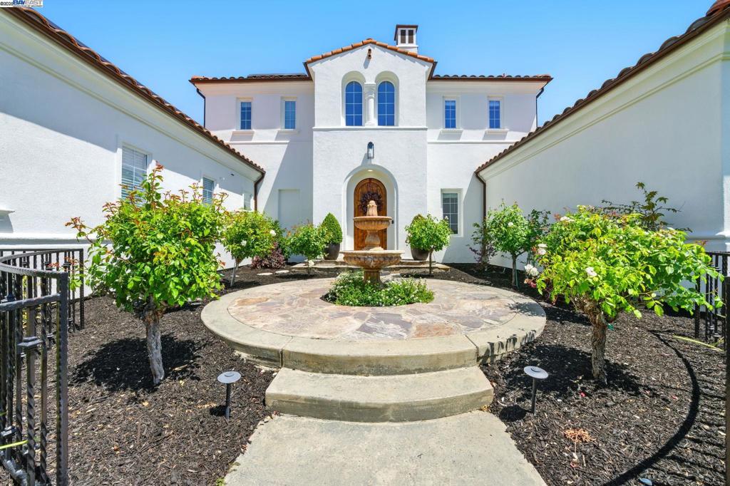 BRIDGES - Residential