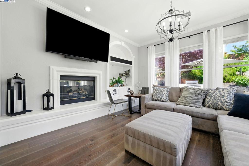 BRIDGES - Residential