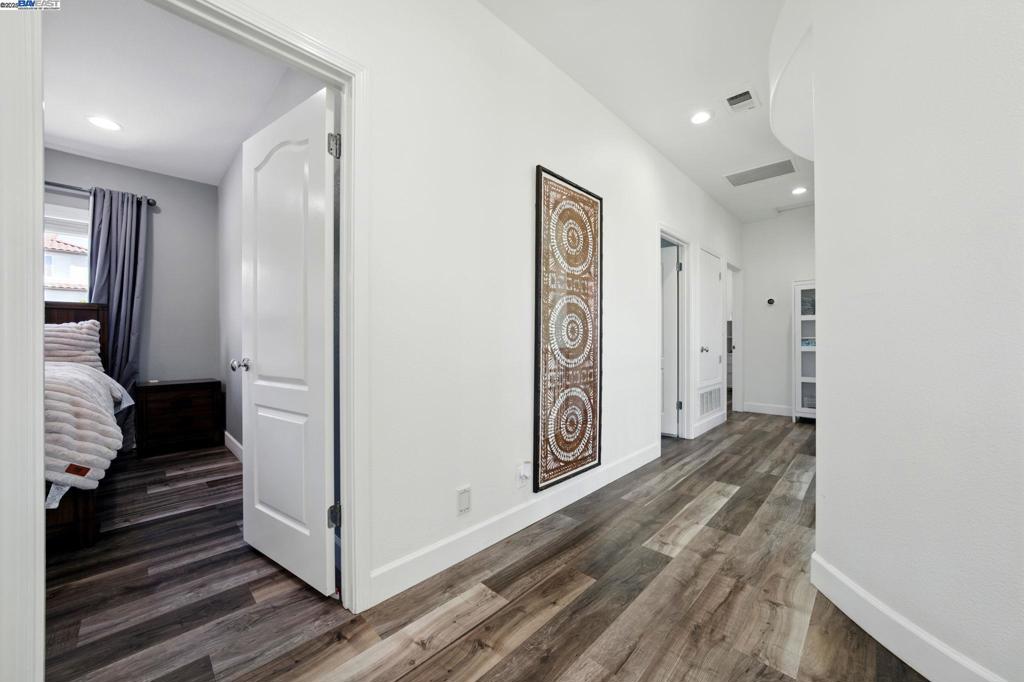 BRIDGES - Residential