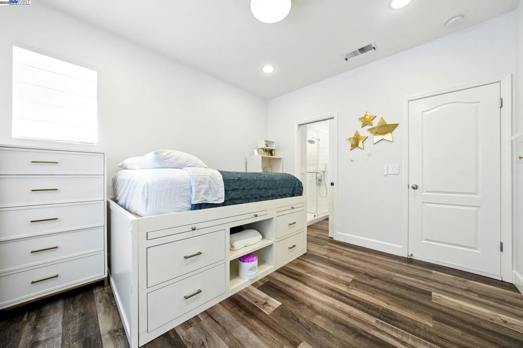 BRIDGES - Residential