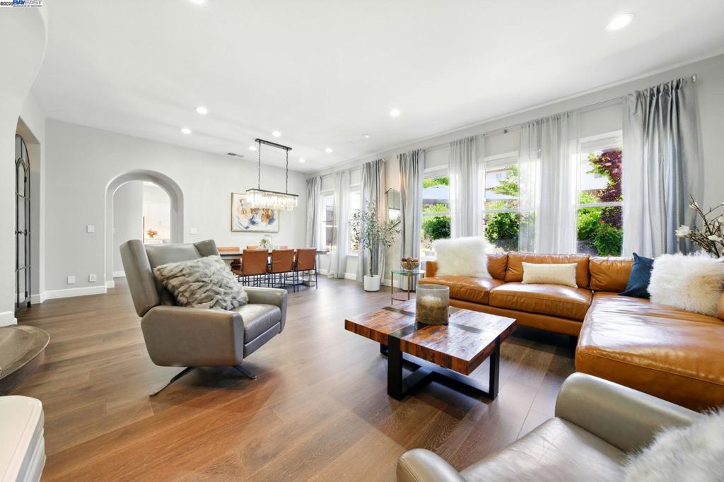 BRIDGES - Residential