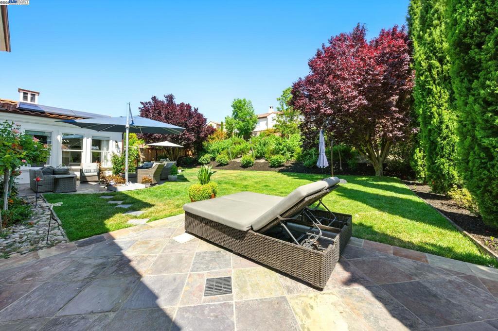 BRIDGES - Residential