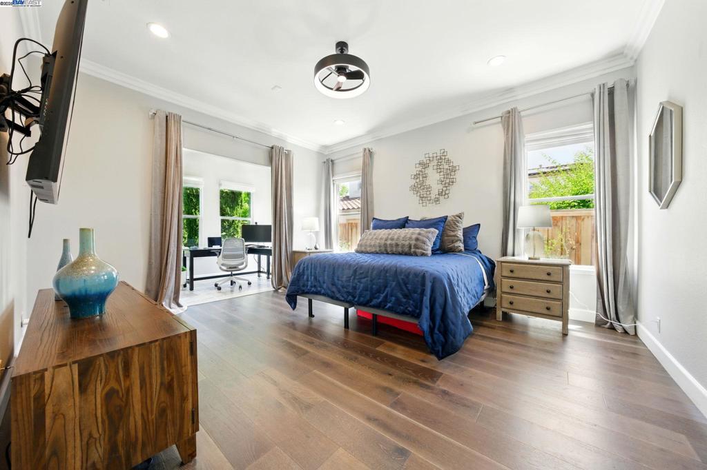 BRIDGES - Residential