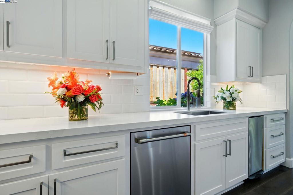 BRIDGES - Residential