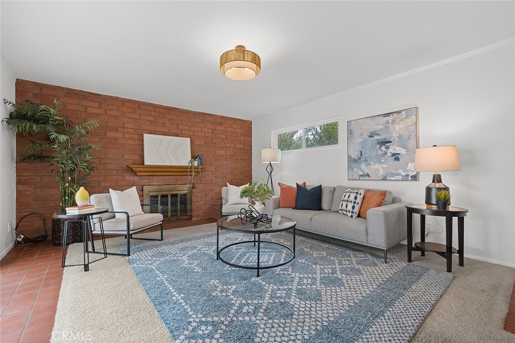 6230 E Pageantry