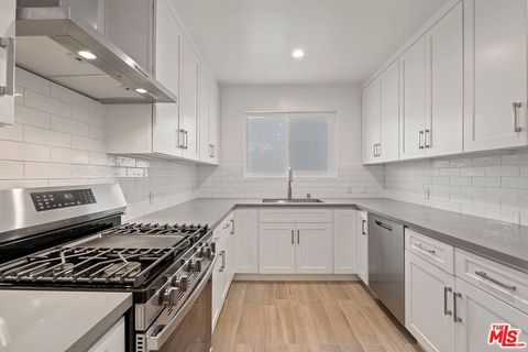 Photo of 1252 N Crescent Heights Boulevard #1, West Hollywood, CA 90046 (MLS # 25627431)