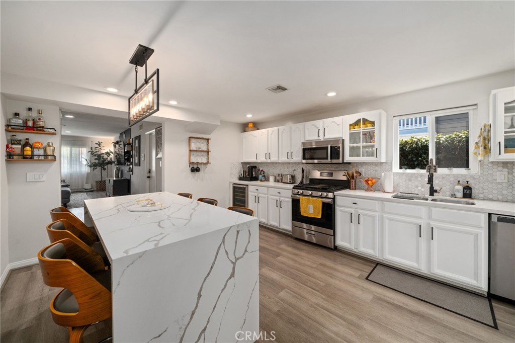1361 Prospect
