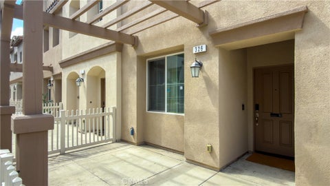 Photo of 326 N Calvados Avenue, Azusa, CA 91702 (MLS # AR26206964)