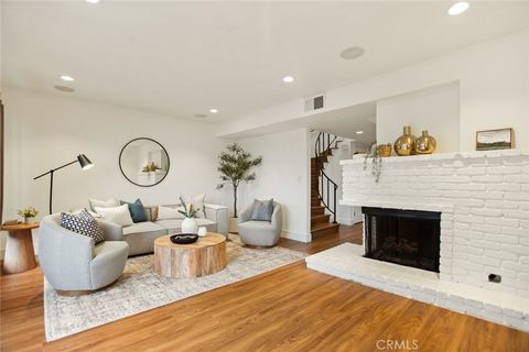 Photo of 230 Bethany Rd #124, Burbank, CA 91504 (MLS # SR26001502)