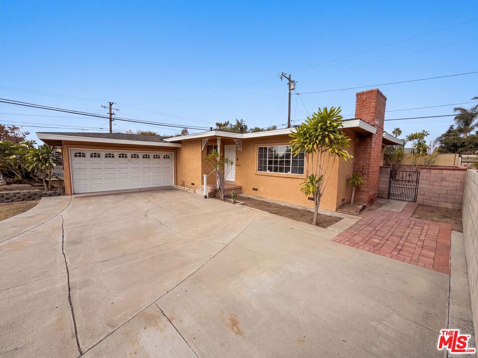 1426 S Rita Way, Santa Ana CA 92704 - Photo 1