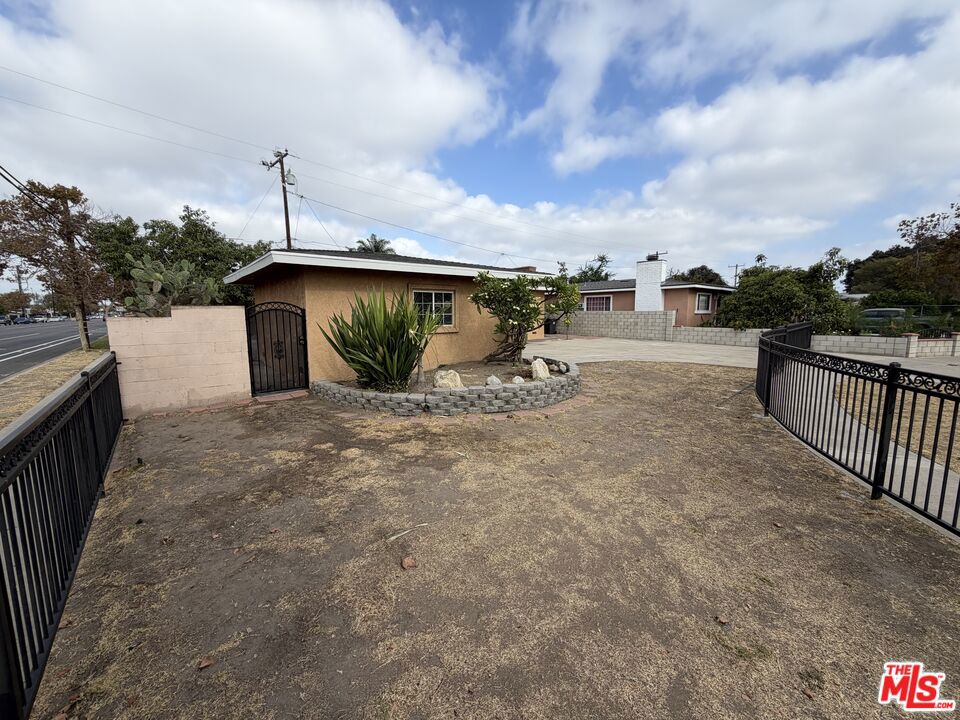 1426 S Rita Way, Santa Ana CA 92704 - Photo 25
