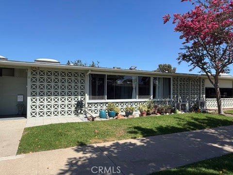 Photo of 1241 Knollwood Road #46-D, Seal Beach, CA 90740 (MLS # PW26192136)