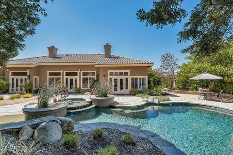 Photo of 1688 Crystal View Circle, Newbury Park, CA 91320 (MLS # 226003320)