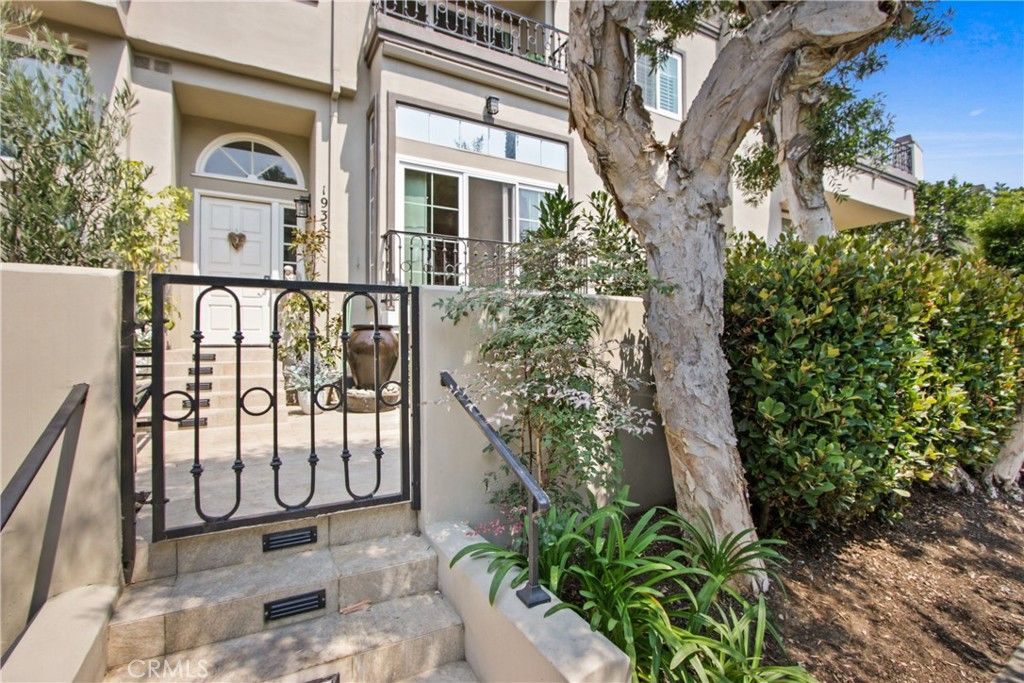 Photo of 19355 Maidstone Lane, Huntington Beach, CA 92648 (MLS # RS25163101)