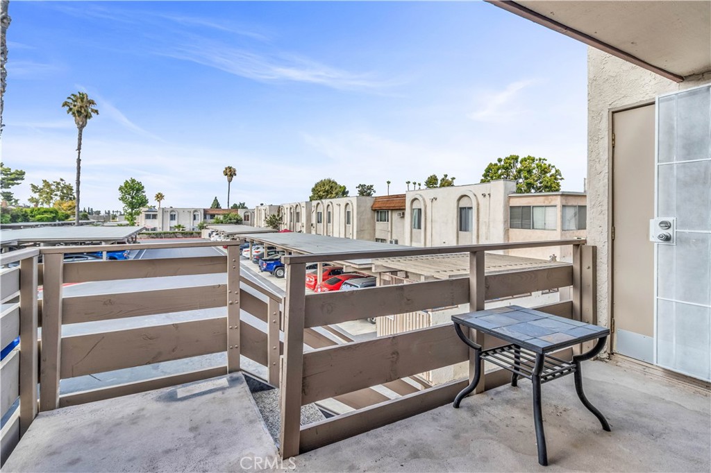 Cinnamon Tree Condominiums (CNTC) - Residential